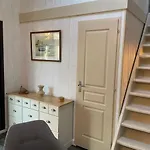 Location Maison Marie La 200m Clim 2 Avec Salle De Bain Parking Prive Casa de Férias