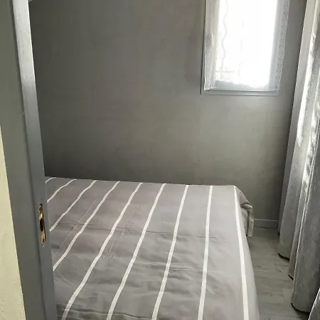 Location Maison Marie La 200m Clim 2 Avec Salle De Bain Parking Prive 생트마리라메르
